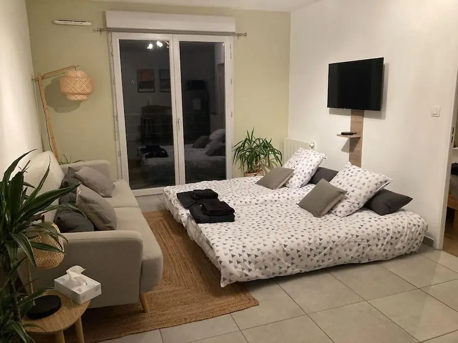 דירות ליון Un Balcon A Monplaisir- 4 Lits -Garage - 47M2