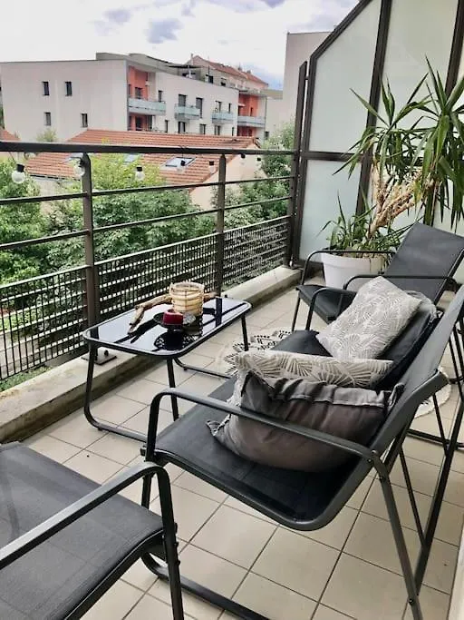 דירות ליון Un Balcon A Monplaisir- 4 Lits -Garage - 47M2